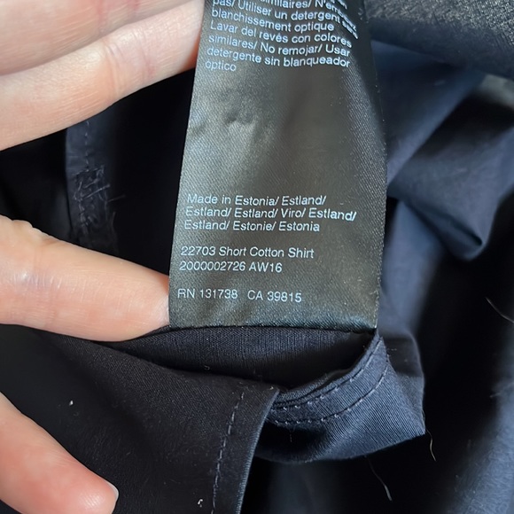 NWT Women's Filippa K Short Cotton Button Down Shirt / Black / X-Small - Picture 12 of 12